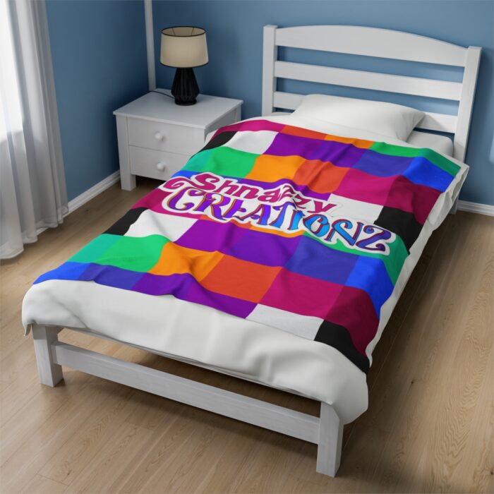 Shnazzy Creationz Color Block Plush Blanket (Pink) - Image 5